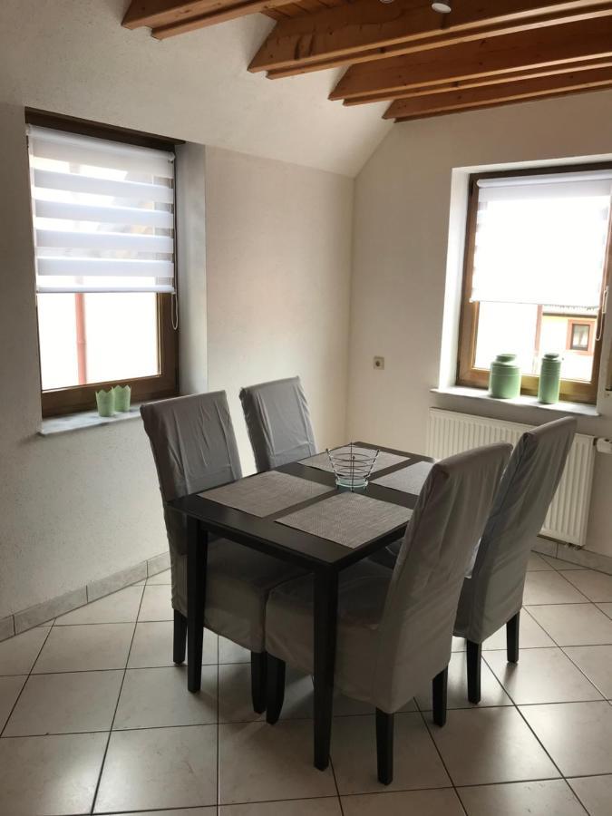 Dz Im Haus Maja Apartment Holzkirchen  Exterior foto